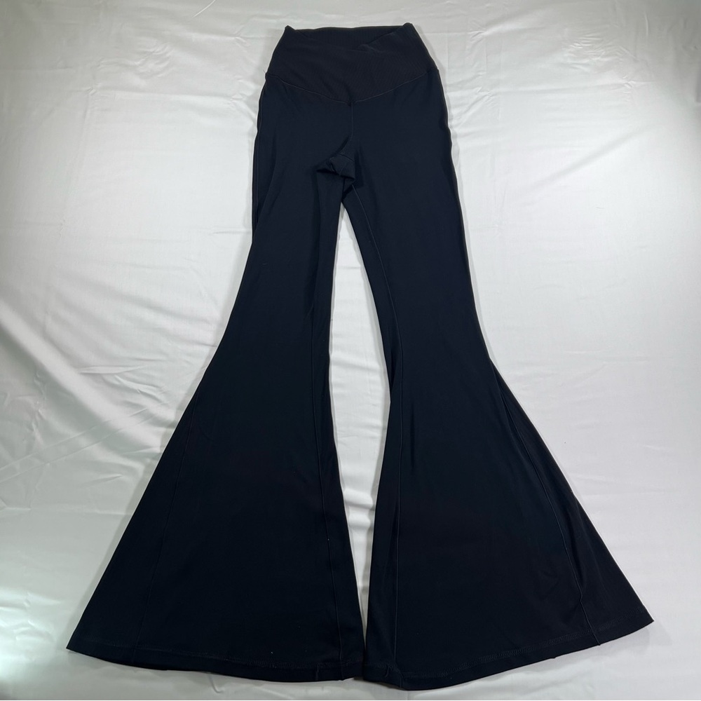 Offline by Aerie 'Real Me' black high-waisted crossover flare leggings